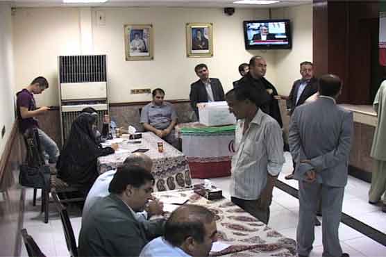 Early vote count in Iran gives Rowhani wide lead
