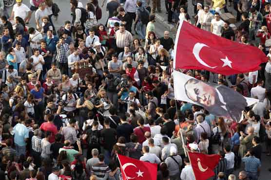 Turkish protesters vow 'struggle will continue'