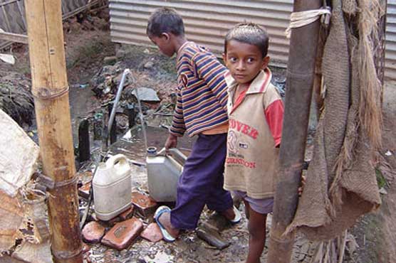 Hundreds sickened in Bangladesh garment factory 