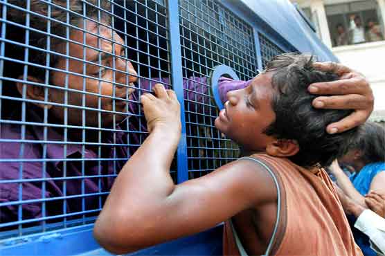 Myanmar court convicts 2 Muslims women over violence 