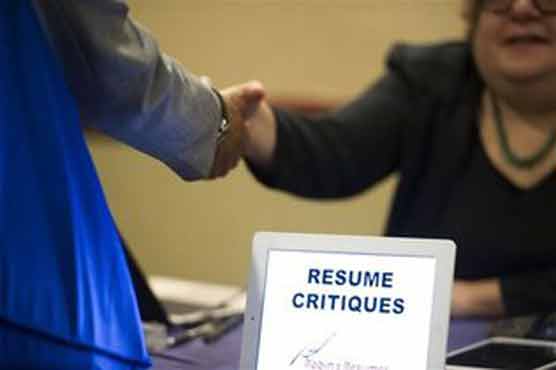 Weekly US jobless claims rise to 354K