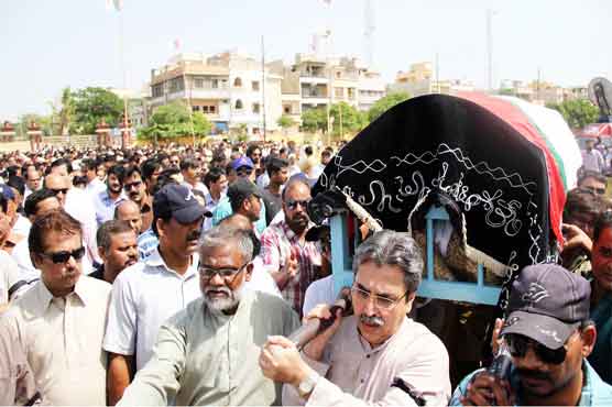 Sajid Qureshi, son laid to rest