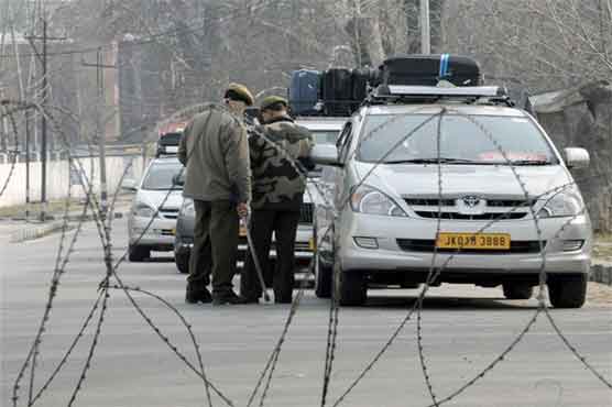 Two Indian police shot dead in Srinagar