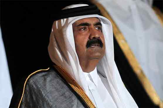 Qatar's emir abdicates in favour of son