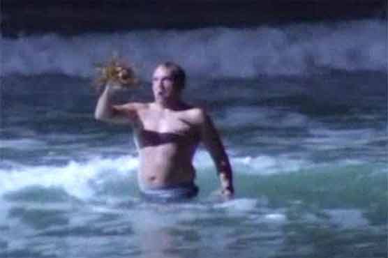 Suspect swims two miles to avoid arrest 