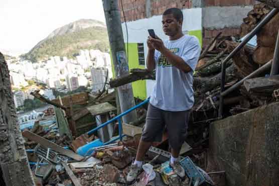 Wireless revolution reaches Brazil favelas 