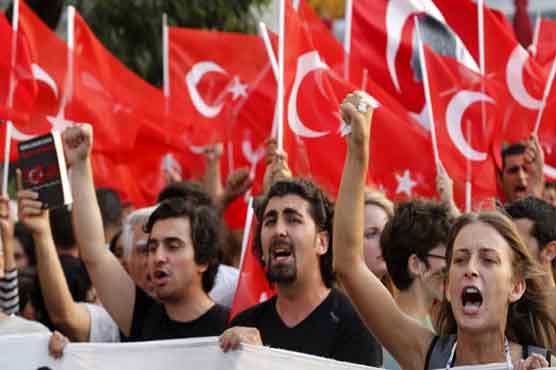 Thousands in Istanbul protest demonstrator's death