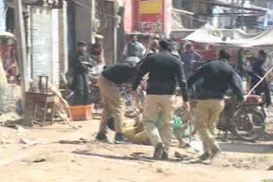 سرگودھا: صفائی کی ناقص صورتحال پر مظاہرہ، پولیس کا لاٹھی چارج