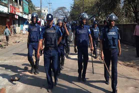 Five Bangladesh students held for killing blogger 