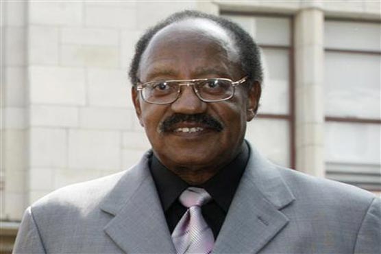 Bobby Rogers, co-founder of Motown group the Miracles, dies