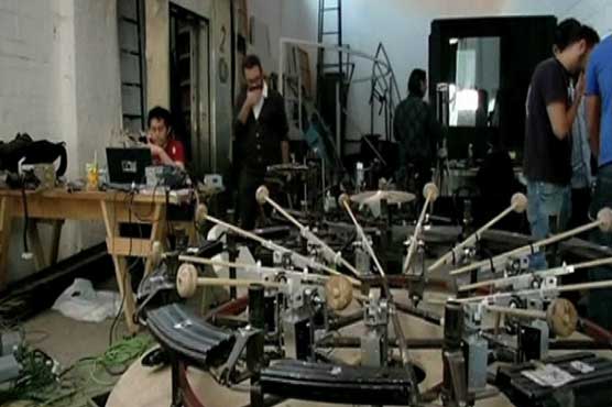 Mexican artist turns guns into musical instruments