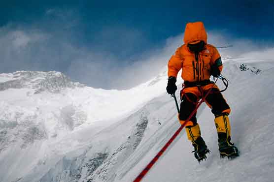 2 Polish mountaineers go missing in Himalayas