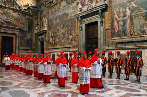 Cardinals yet indecisive about popes' election