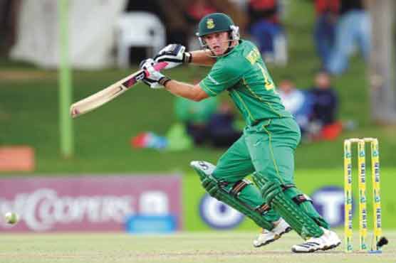 South Africa bowled out for 191 in rainy 2nd ODI