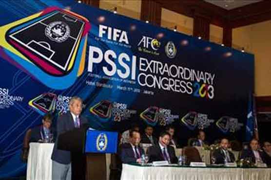 Indonesia's rival football groups agree to end feud