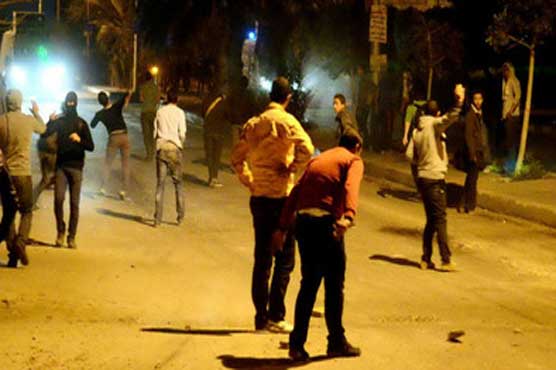 Cairo police use tear gas to disperse protesters