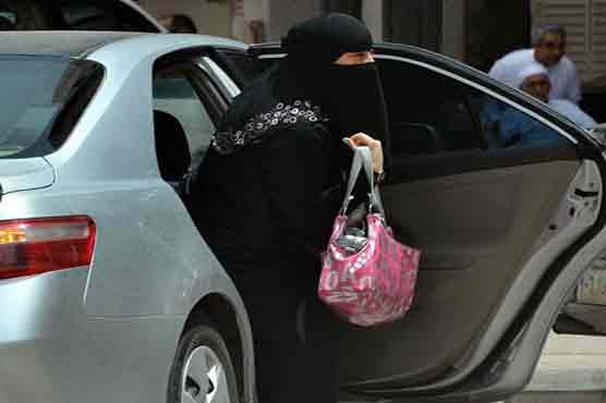 Saudi Shura urged to allow women driving 