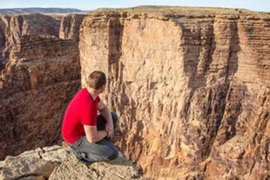 Highwire stuntman plans to cross Grand Canyon