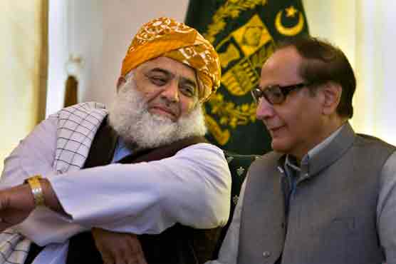  Fazl, Shujaat discuss caretaker setup 