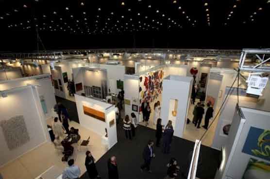 500 world artists display works in Art Dubai 