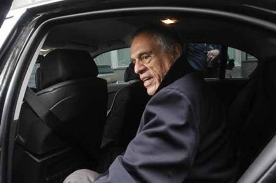 Cyprus finance minister leaves Russia 