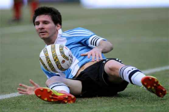 Messi magic leaves Argentina in charge