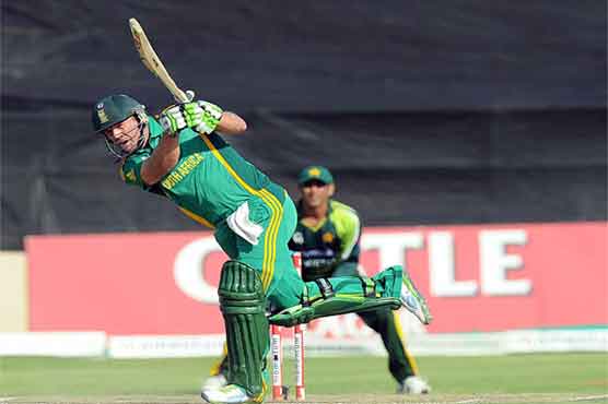 de Villiers leads SA to series win 