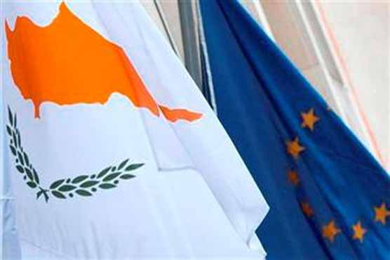 EU finance ministers approve Cyprus bailout deal