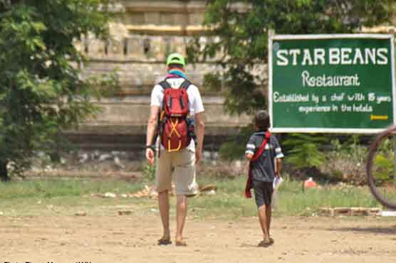 US issues travel advisory as Myanmar violence spreads