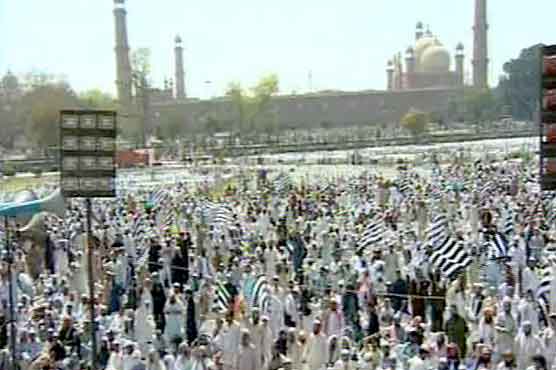 Preparations complete for JUI-F rally at Minar-e-Pakistan