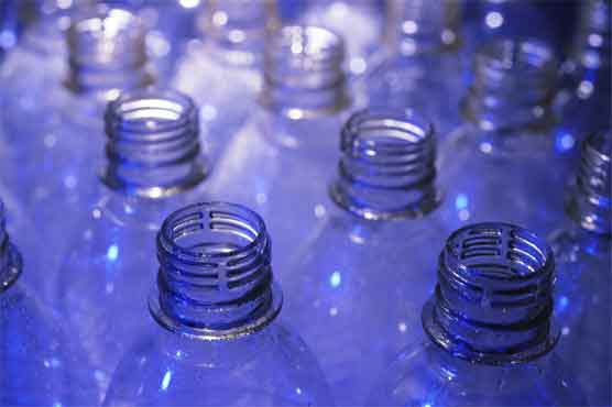 Chinese officials hide alcohol in plastic bottles