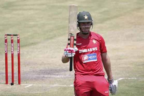 Pakistan-born batsman debuts for Zimbabwe