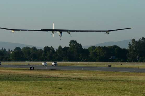Solar plane takes off on cross-country US trip