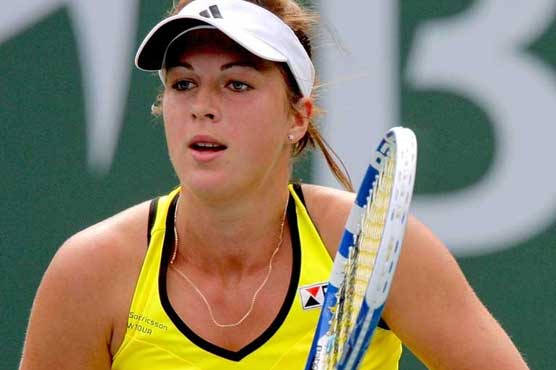 Tennis: Pavlyuchenkova wins first clay title