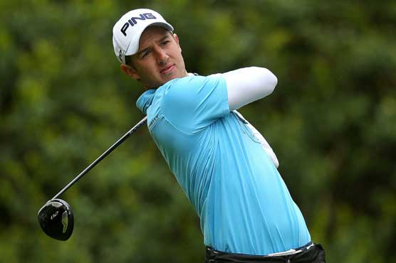 Golf: Ernst downs Lynn in playoff as Mickelson fades