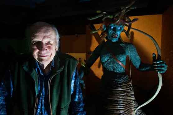 Hollywood special effects master Harryhausen dies 