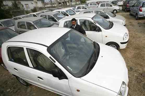 Indian car sale trend falls by 10 percent