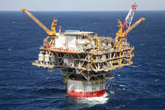 Oil drops below $95 a barrel as dollar rises