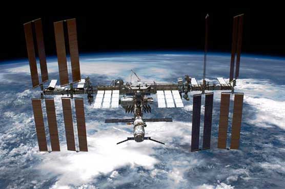 Spacewalk planned to fix space station leak