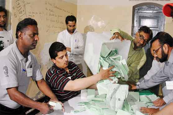 PML-N leading in Punjab, PTI on top in KP