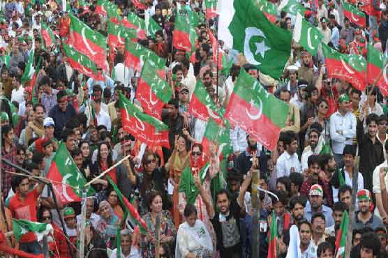 Imran Khan's tsunami hits Khyber Pakhtunkhwa 