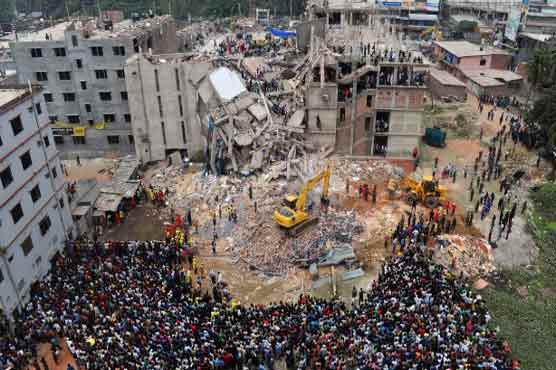 Bangladesh honors the dead from building collapse