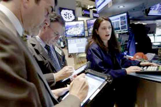 Dell raises intrigue by rescheduling 1Q report