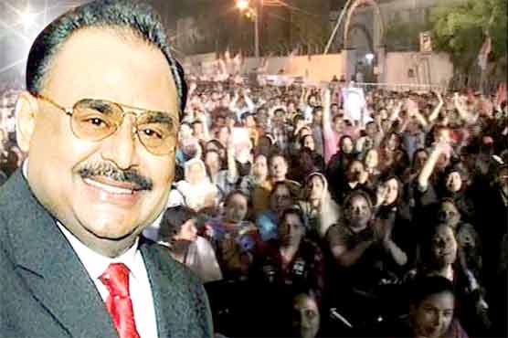 Altaf demands re-polling in entire NA-250 constituency