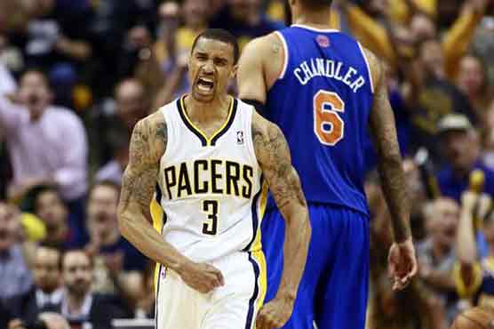 Spurs beat Warriors to advance, Knicks stay alive 