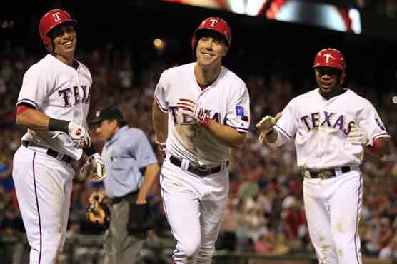 Rangers beat Tigers 11-8 despite 3 HRs for Cabrera 