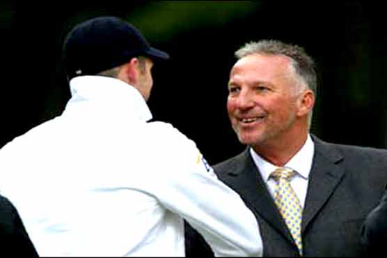 Botham backs Anderson to break his record  
