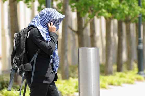 NYC woman gets probation for stalking actress