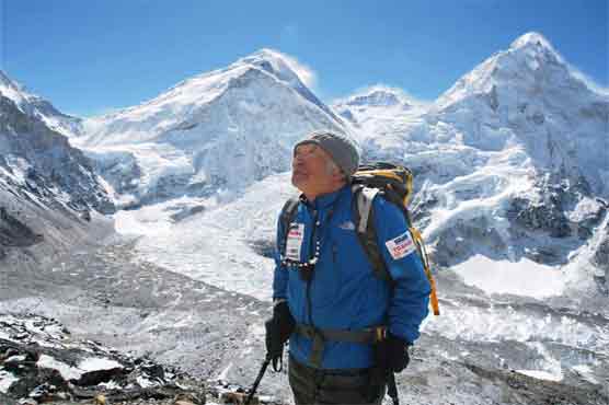 80 plus heart patient mountaineer conquers Everest