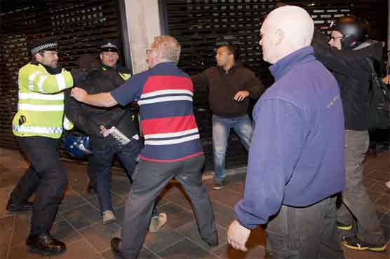 UK: Soldier slaying suspects probed 